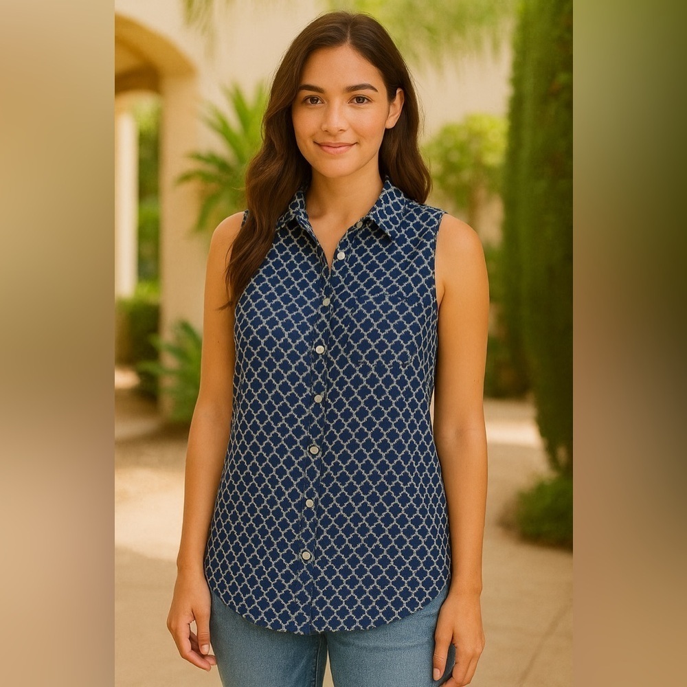 St. John’s Bay Navy Geometric Cotton Sleeveless Button Top Size Large